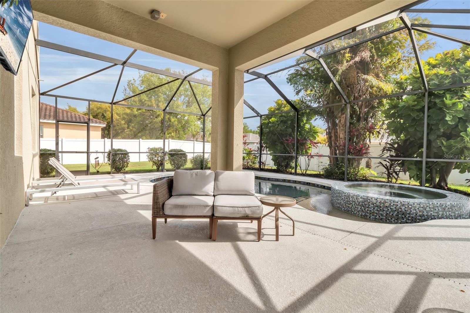 OLD TAMPA ESTATES - Residential