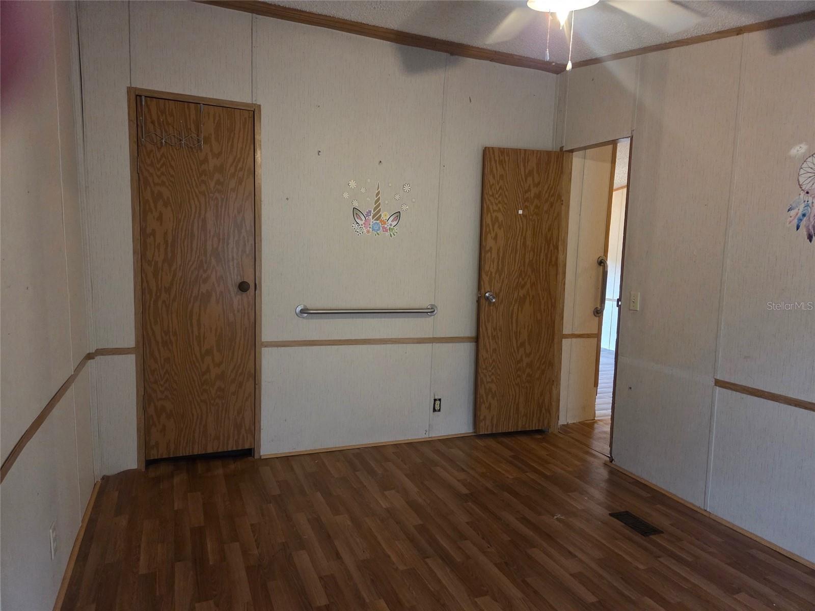 KINGS PARK - Residential