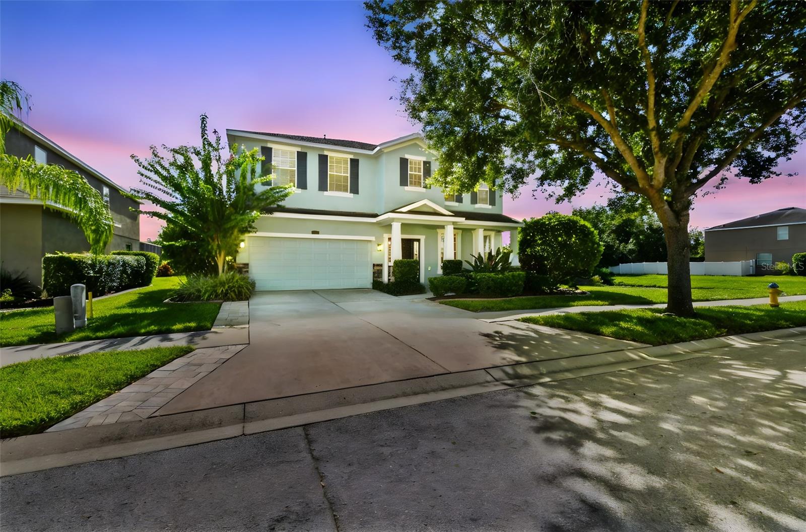 Welcome to the exquisite Panther Trace community, nestled in the heart of Riverview, where you'll find this stunning rental home. Featuring 4 spacious bedrooms plus a bonus room on the second floor, this residence offers plenty of room for comfortable living. With 2.5 bathrooms and a 2-car garage, convenience is at your fingertips.
Step inside and be greeted by an inviting foyer that opens into a wide hallway, offering a glimpse of the beautiful backyard. To the right, you'll find a tastefully designed living room and a formal dining room. These two distinct spaces can be enjoyed separately or combined into a grand, open great room.
The breakfast area provides a charming view of the expansive 40 x 25 screened room — perfect for relaxing or entertaining. Beyond the screened area lies lush greenery and two serene ponds, where you may spot tortoises, hares, and sandhill cranes. With no backyard neighbors and a neighboring pond to the left of the home, you’ll enjoy peaceful surroundings ideal for leisure time and memorable gatherings.
The kitchen flows seamlessly into the family room, making it easy to interact with guests while preparing meals. A brand-new AC unit ensures year-round comfort, while Recently updated with a dishwasher, washer, and dryer that are just 2 years old. The generously sized master bedroom includes a cozy sitting area, offering a versatile space to suit your lifestyle. The renovated bathroom vanity adds a touch of elegance to your daily routine.
Ideally located within a 5-mile radius of shopping centers, banks, restaurants, schools, and hospitals, everything you need is close by.
Don’t miss this remarkable opportunity — schedule your viewing today and experience the charm of this exceptional rental home.