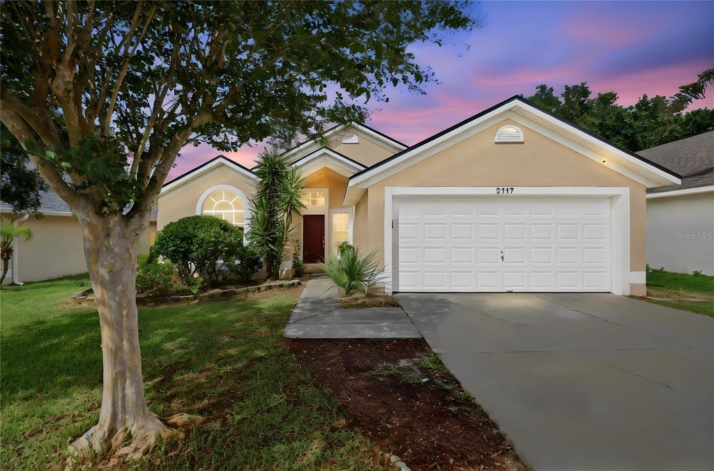 Photo of 2117 Fish Eagle Street, Clermont, FL 34714 (MLS # O6440178)
