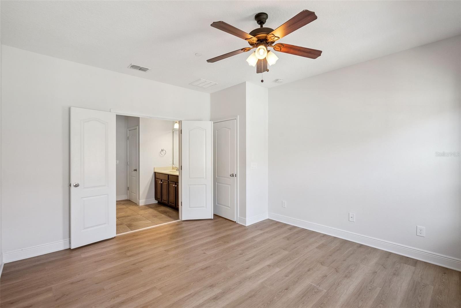 FOUNTAIN PARKE AT LAKE MARY PH 2 - Residential