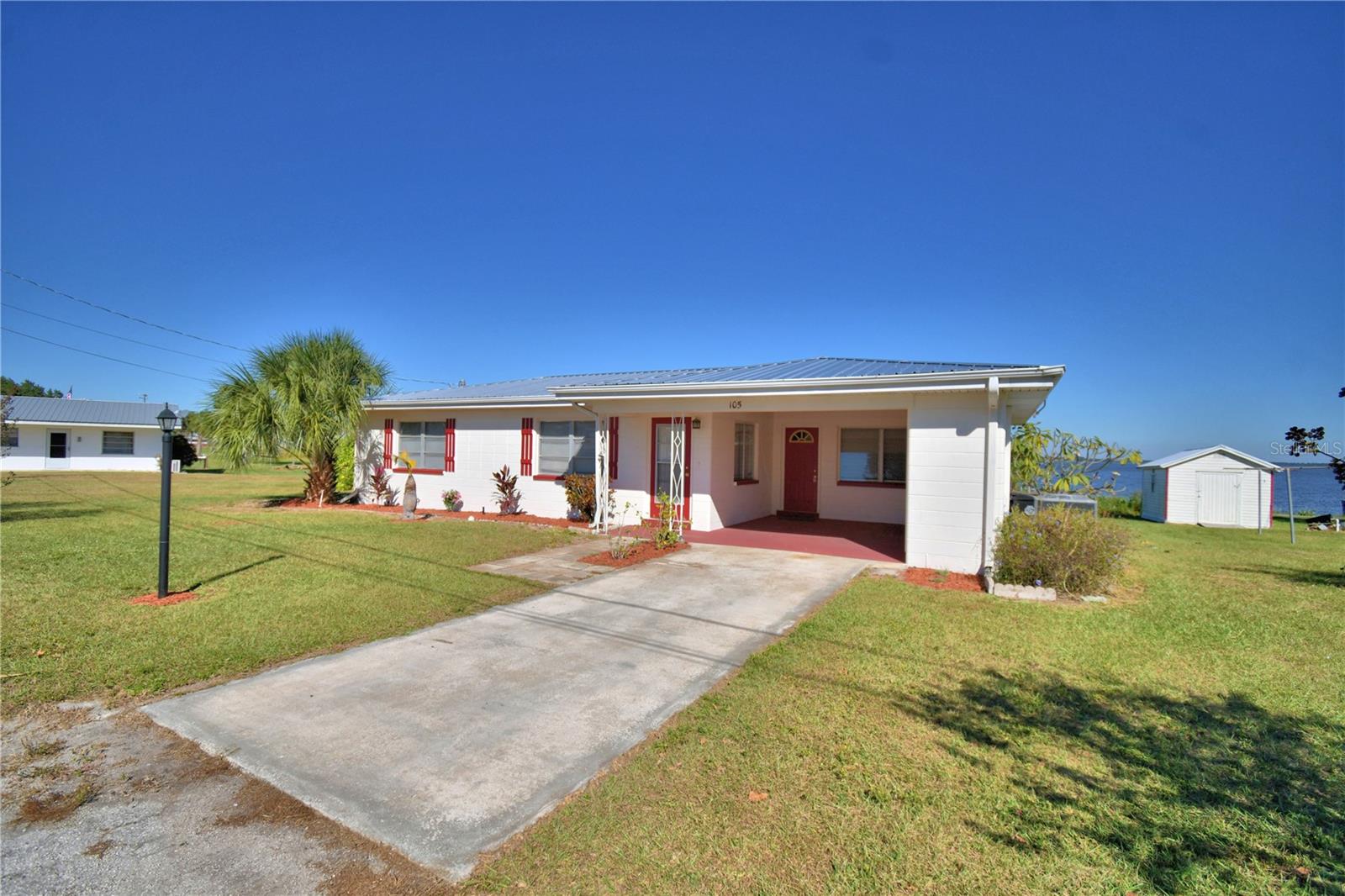 SUNRISE MANOR - Residential