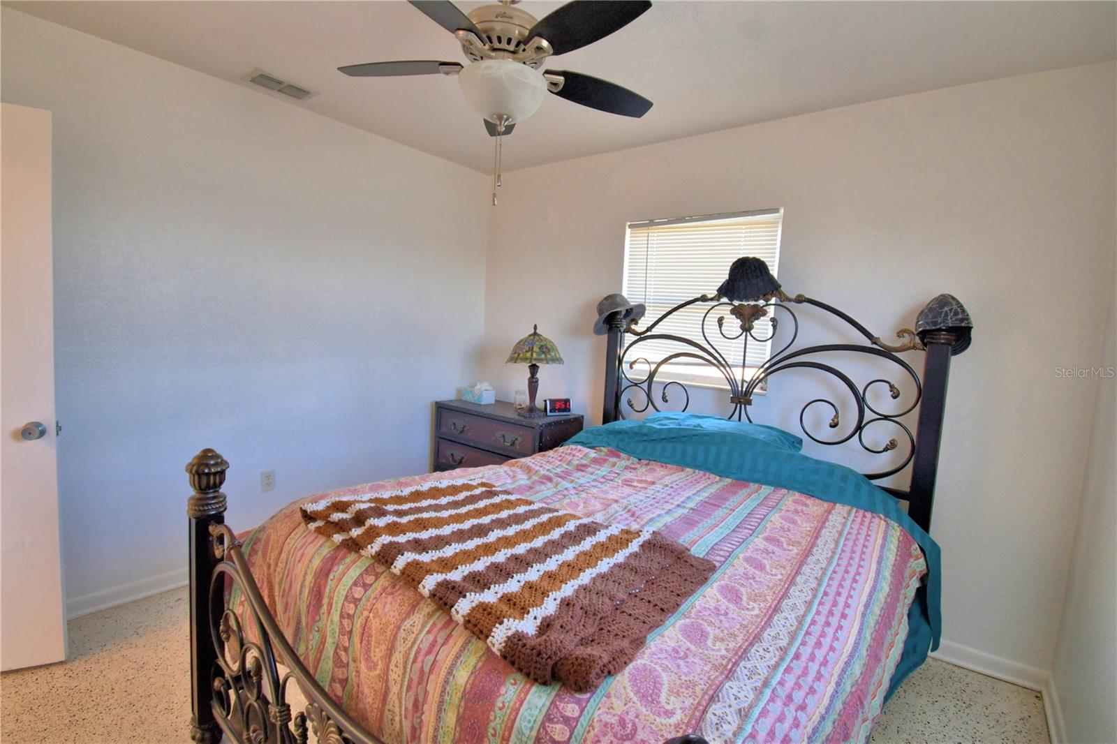 SUNRISE MANOR - Residential