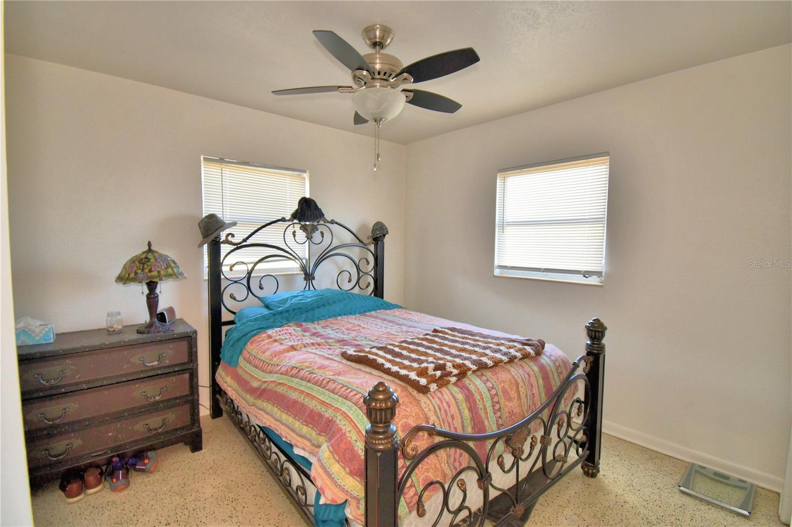 SUNRISE MANOR - Residential