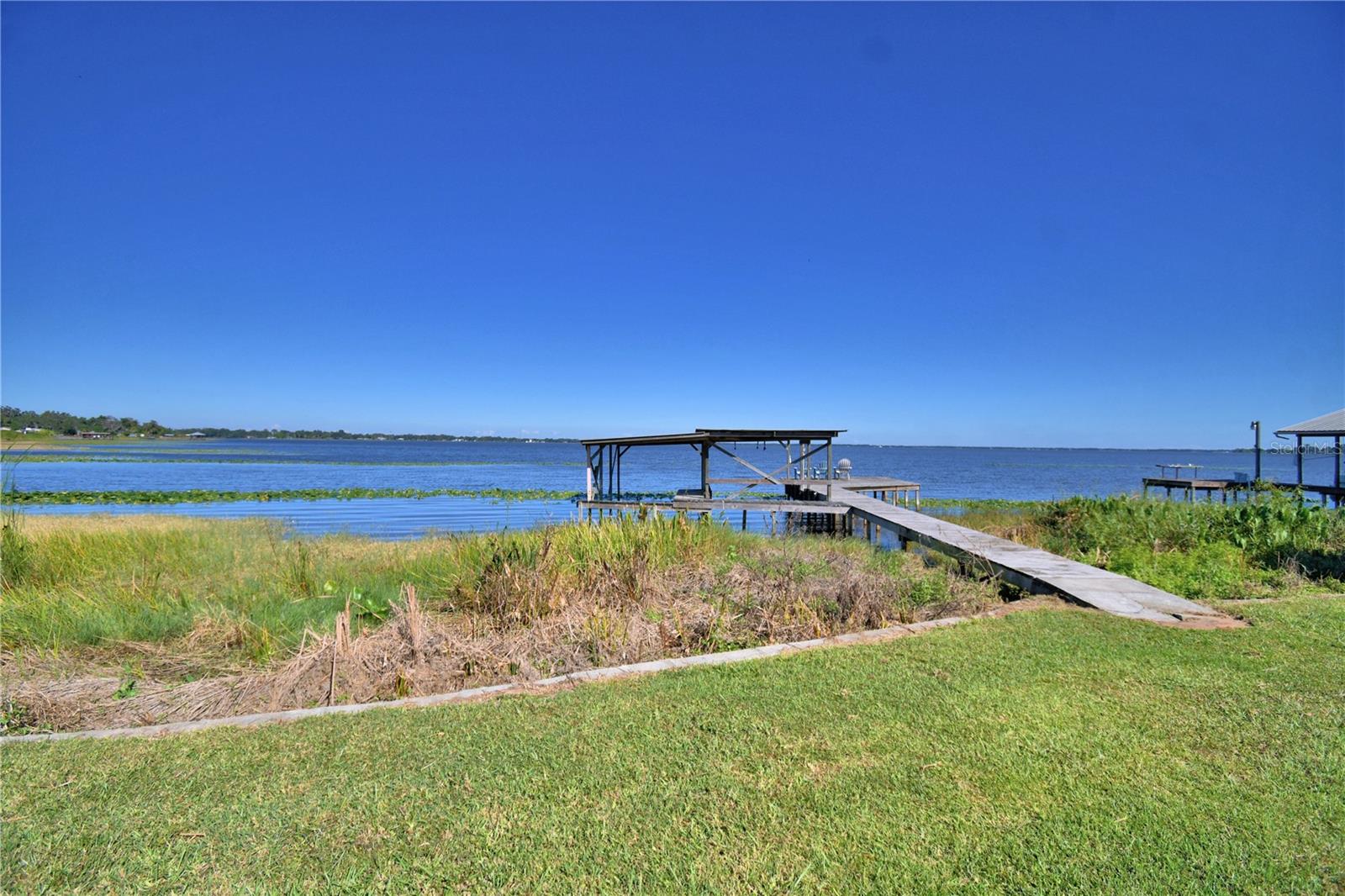 SUNRISE MANOR - Residential