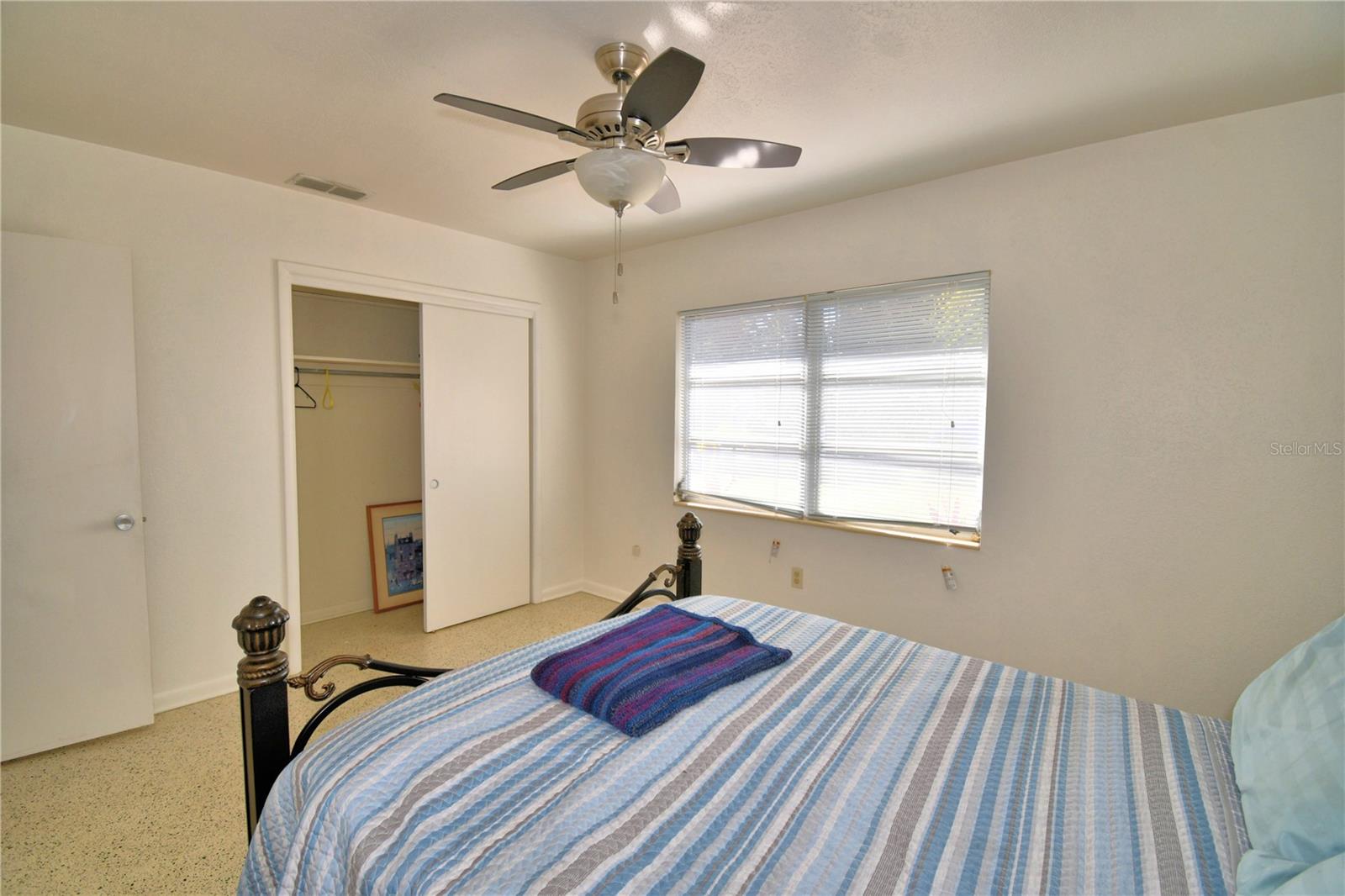 SUNRISE MANOR - Residential