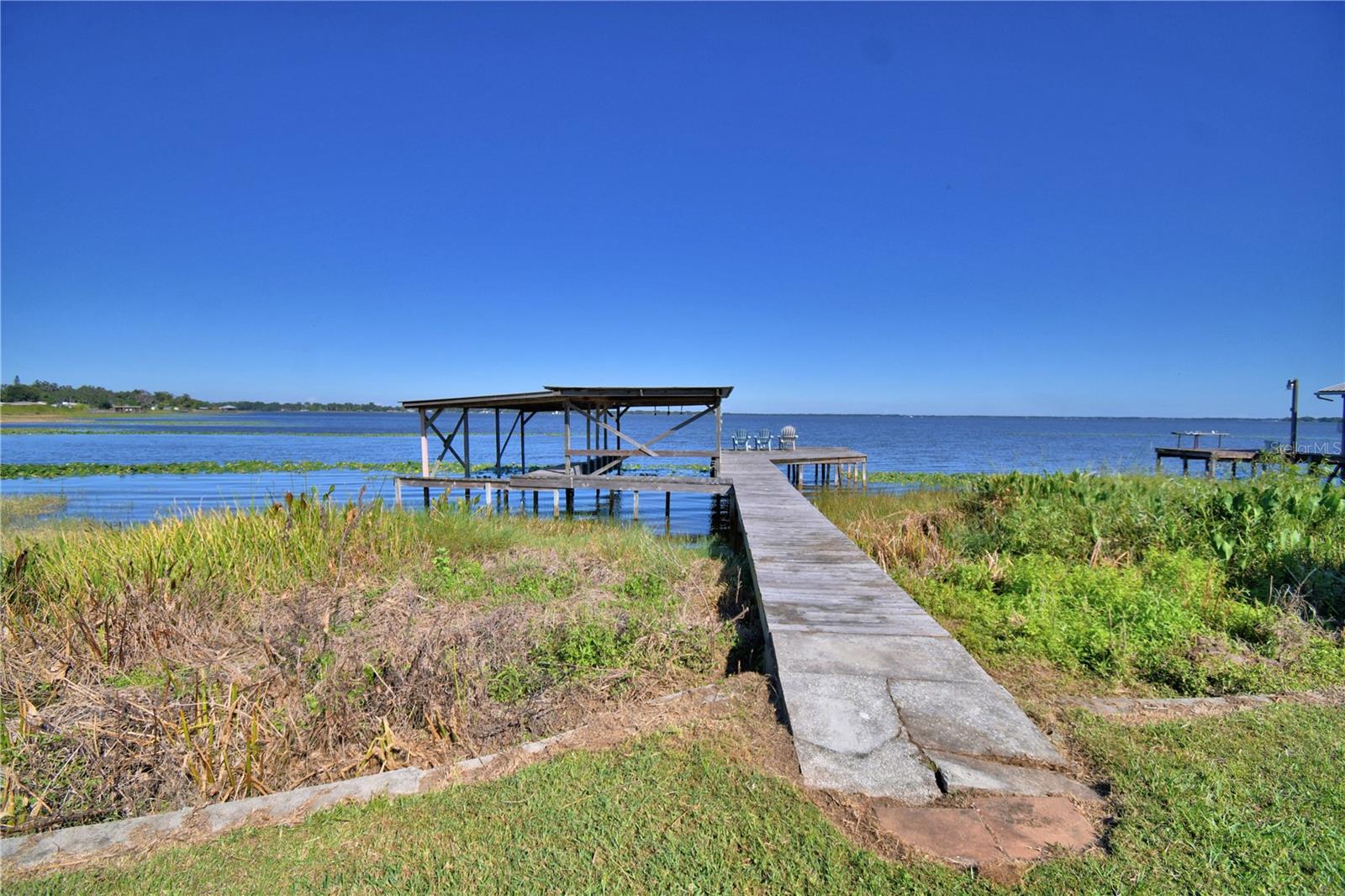 SUNRISE MANOR - Residential