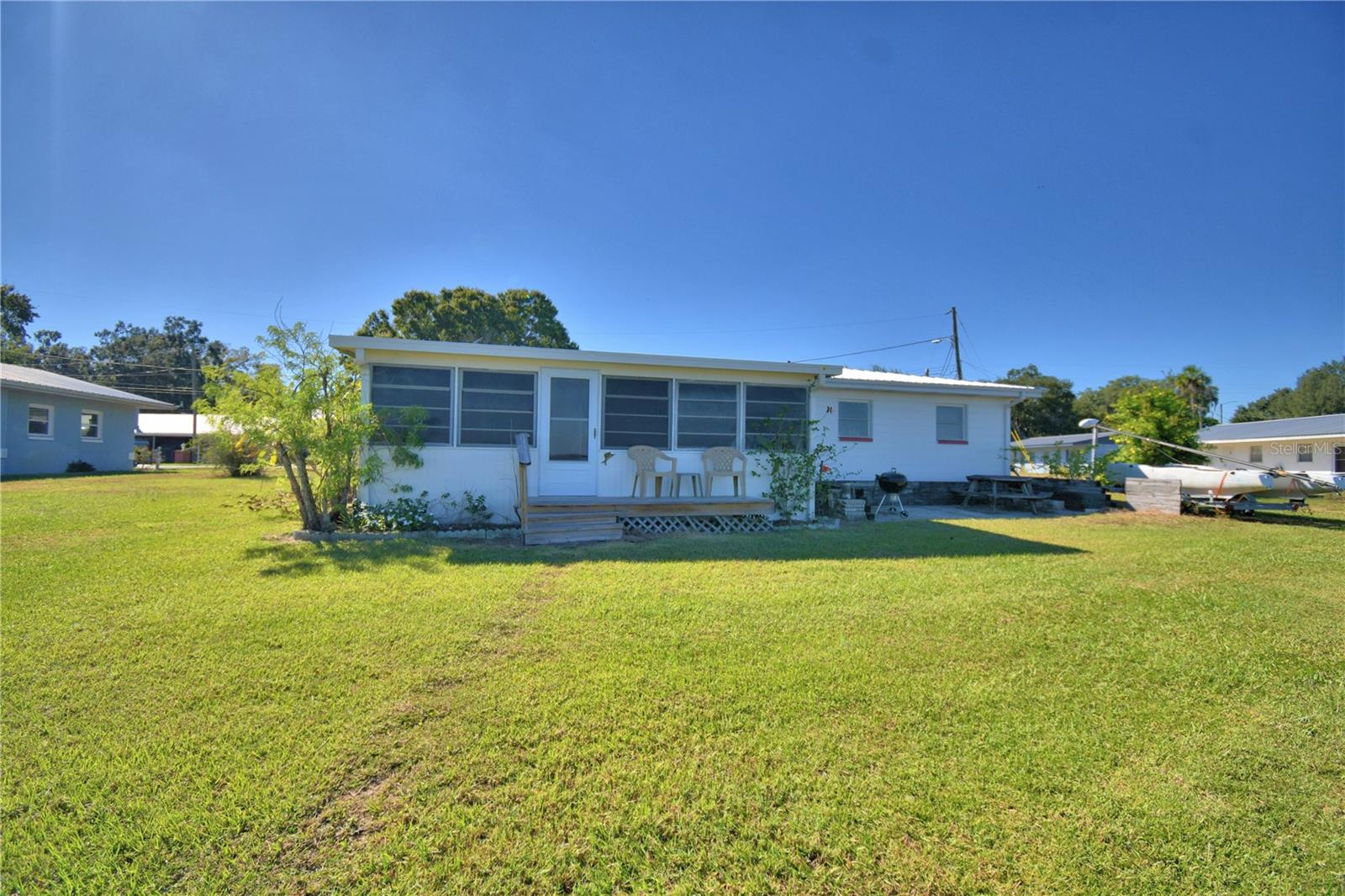 SUNRISE MANOR - Residential