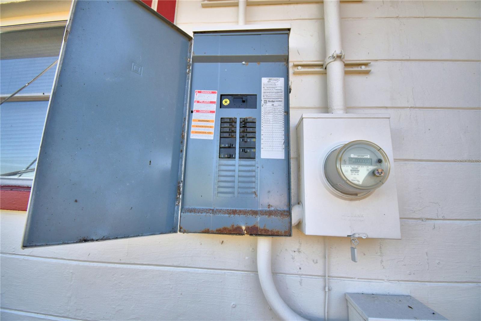 SUNRISE MANOR - Residential