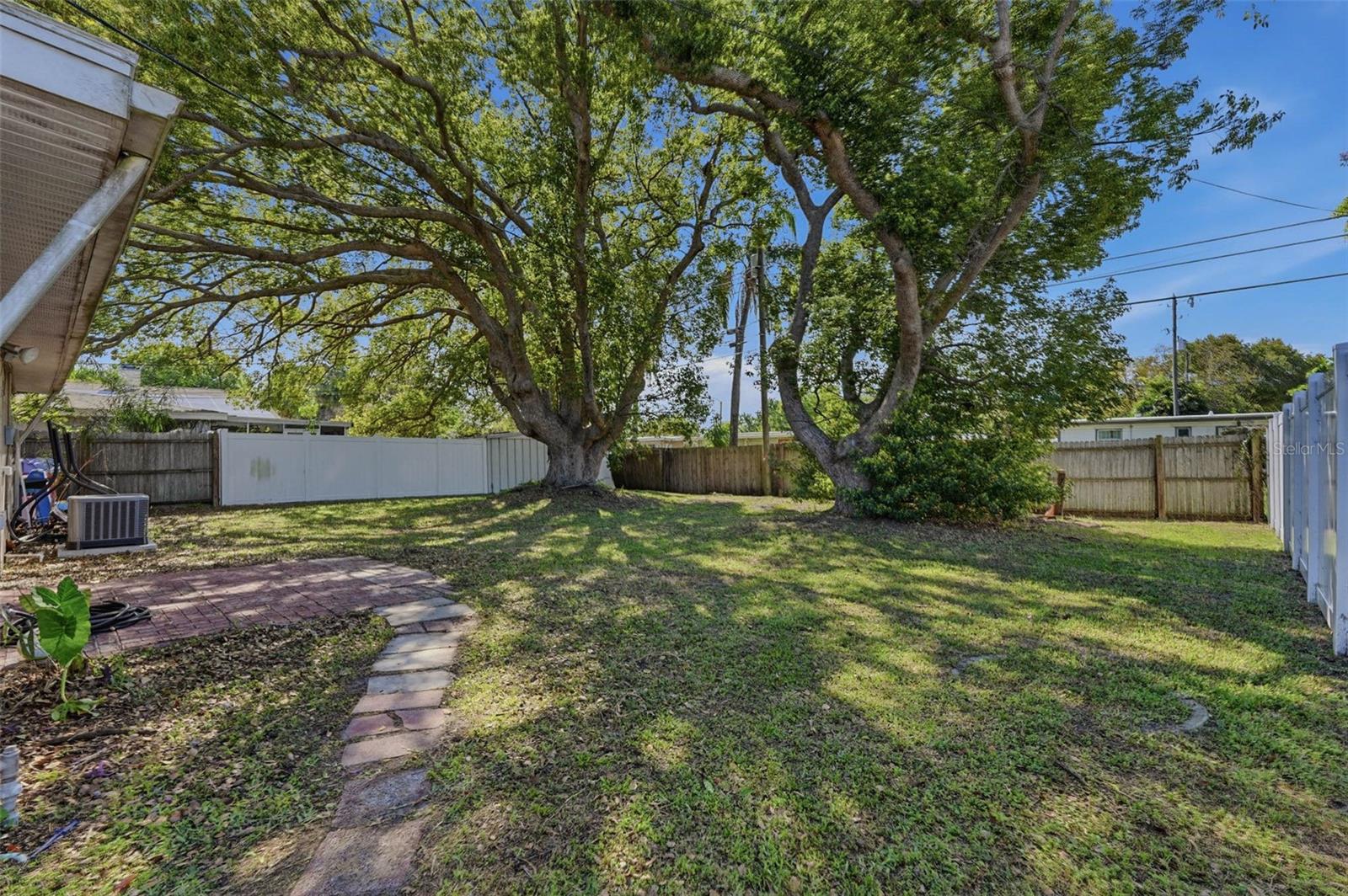 ORANGE LAKE VILLAGE 2 - Residential