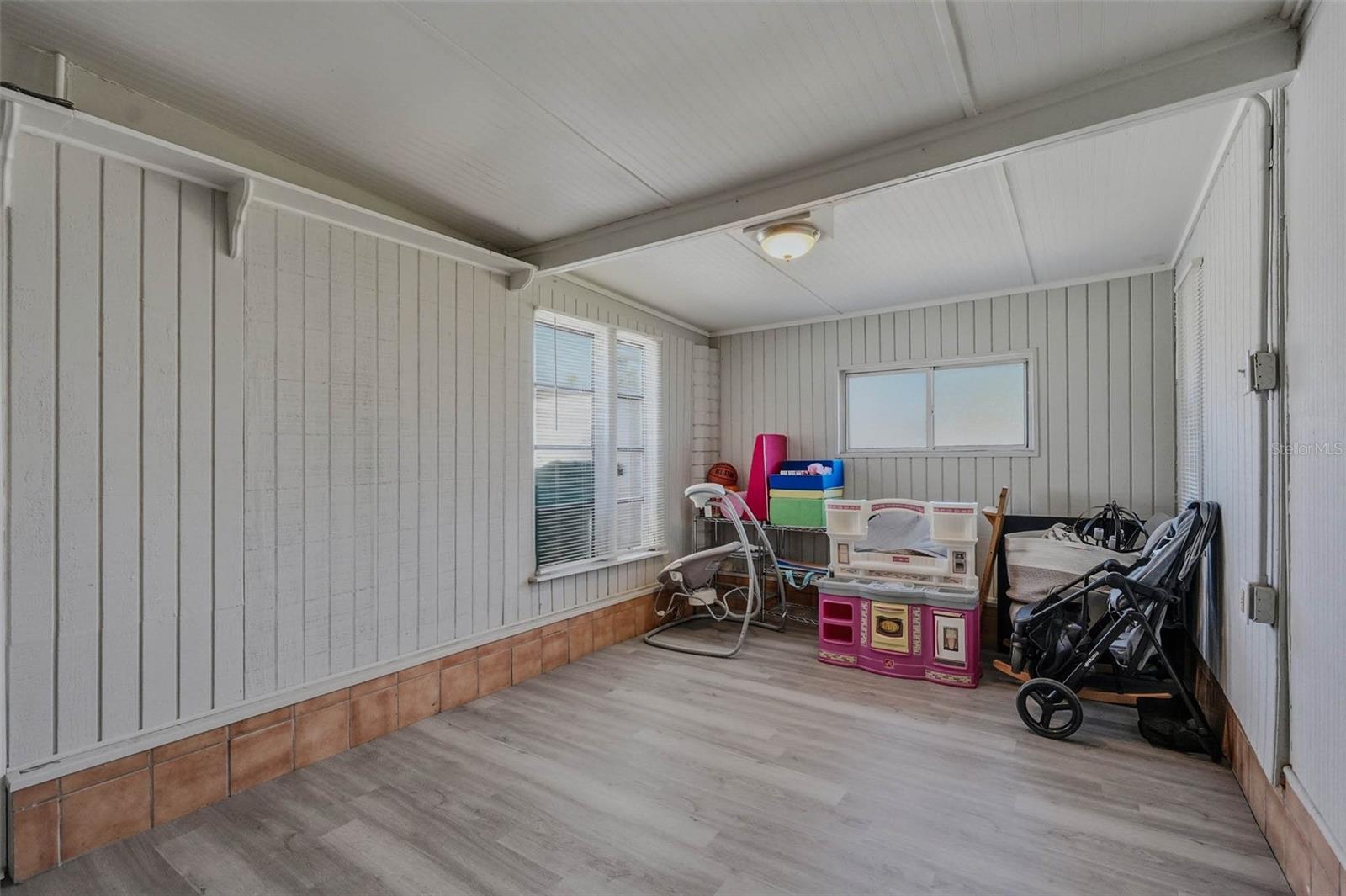 ORANGE LAKE VILLAGE 2 - Residential