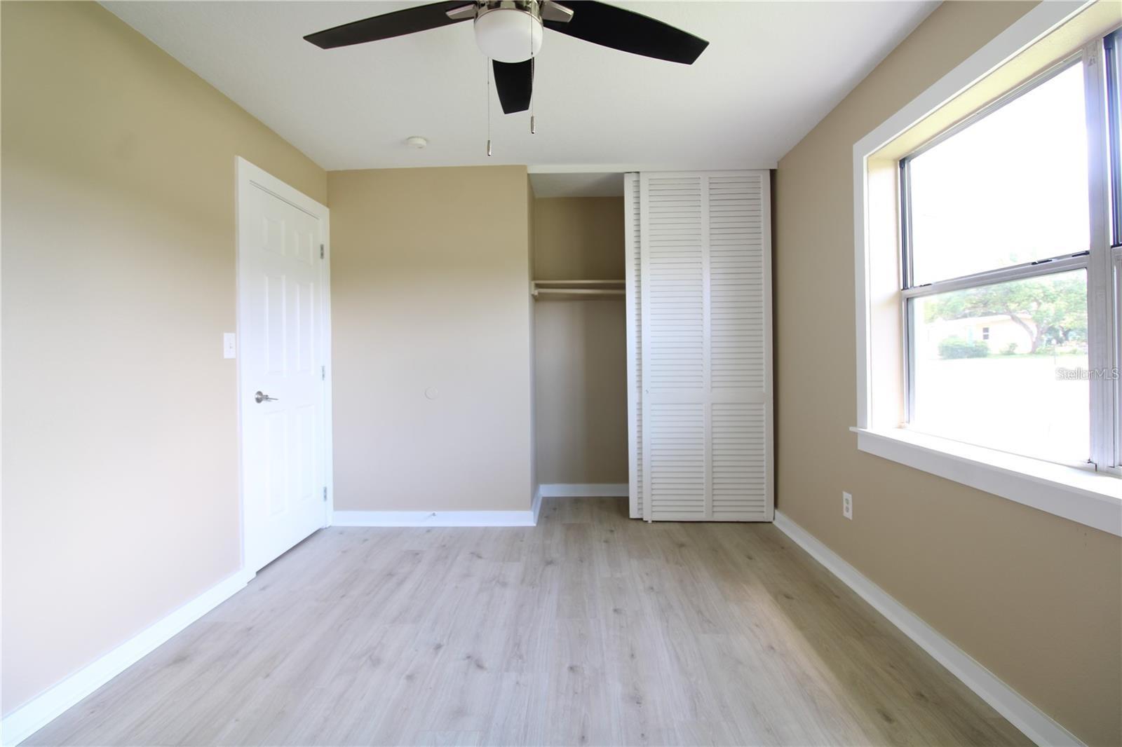 DELTONA LAKES UNIT 01 - Residential Lease