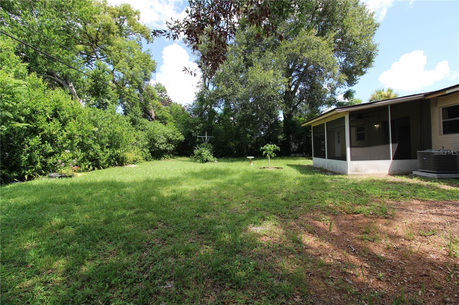 DELTONA LAKES UNIT 01 - Residential Lease