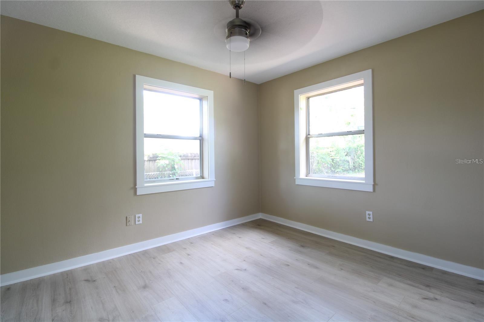 DELTONA LAKES UNIT 01 - Residential Lease