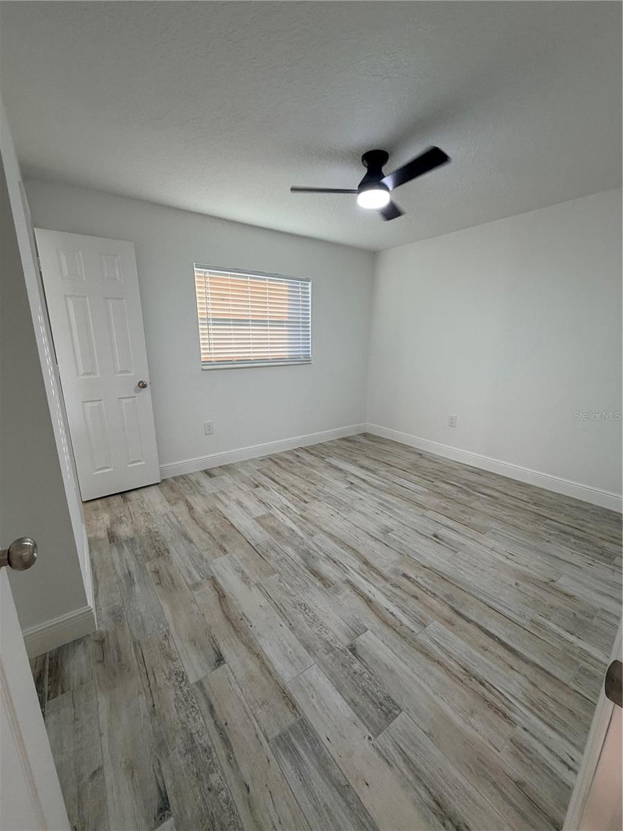 WHISPERING HILLS - Residential