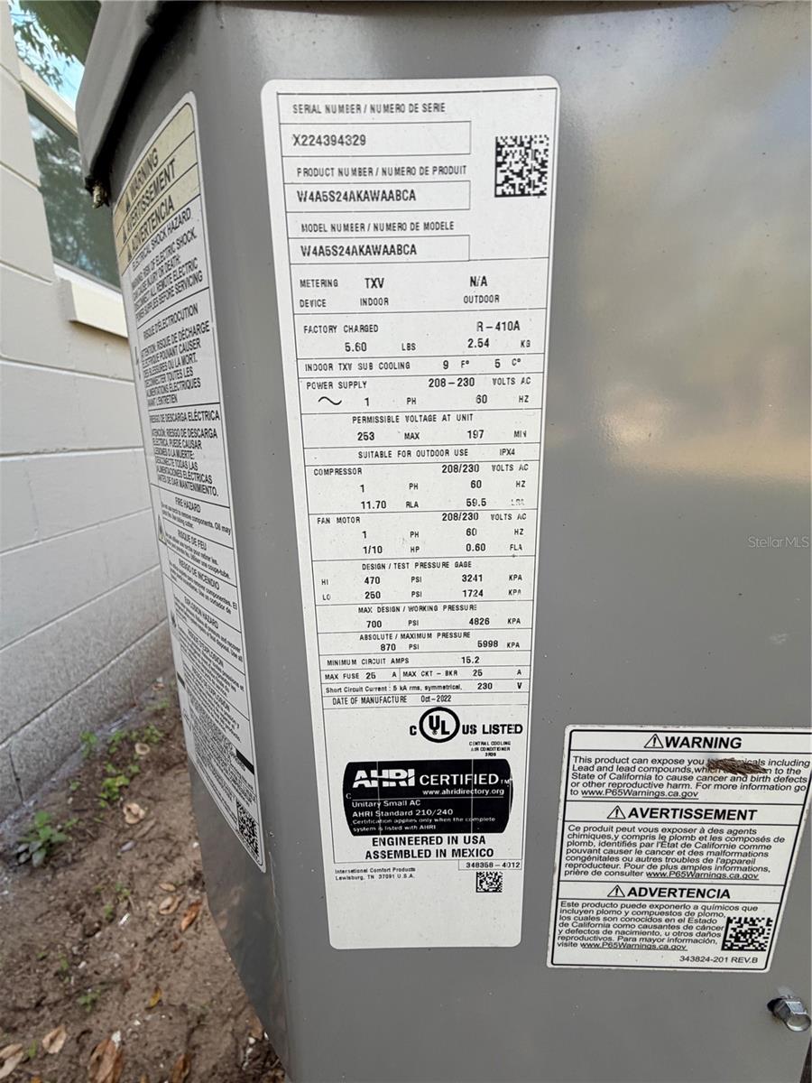 WHISPERING HILLS - Residential