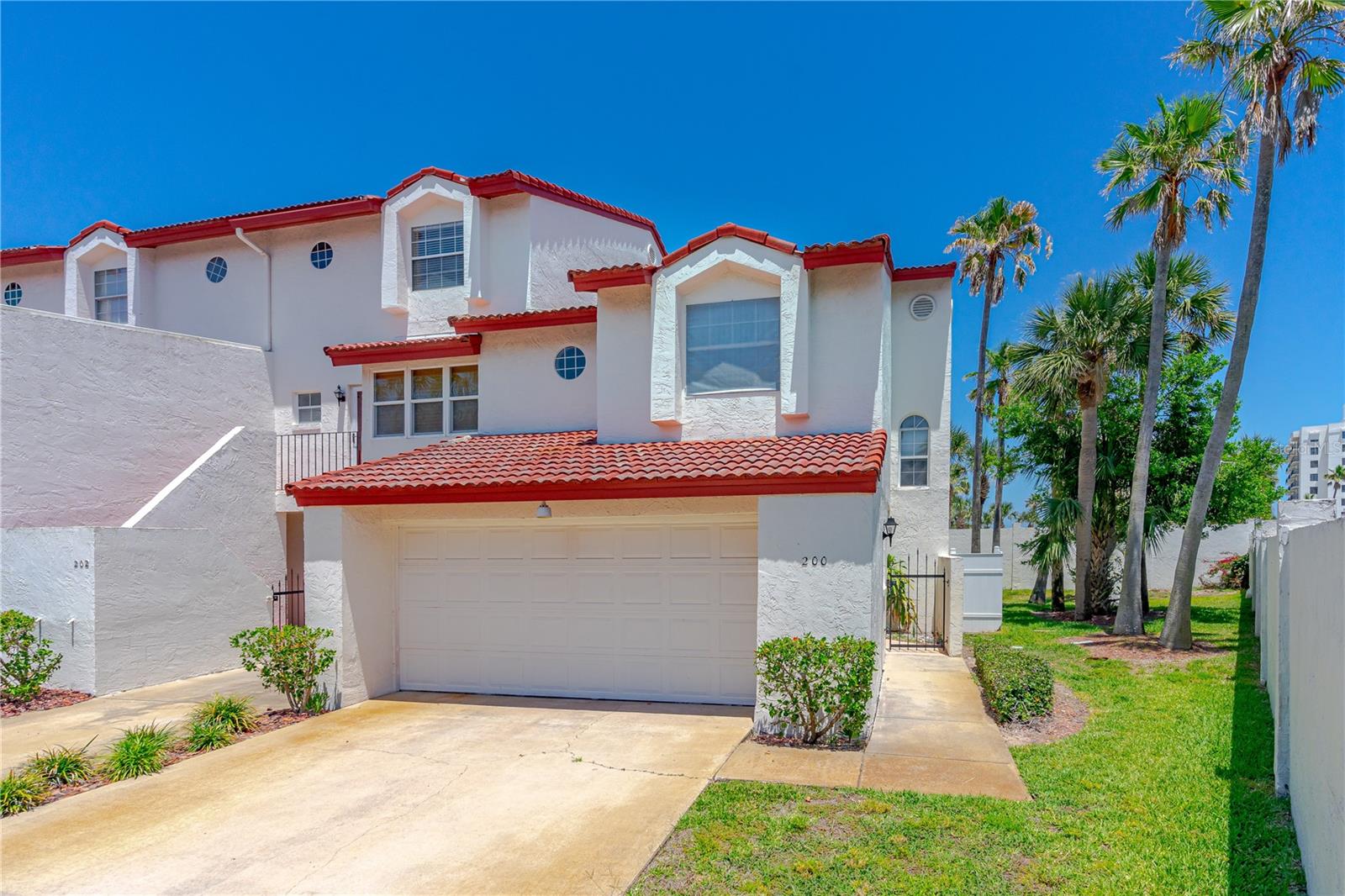 200 FLORIDA SHORES BOULEVARD