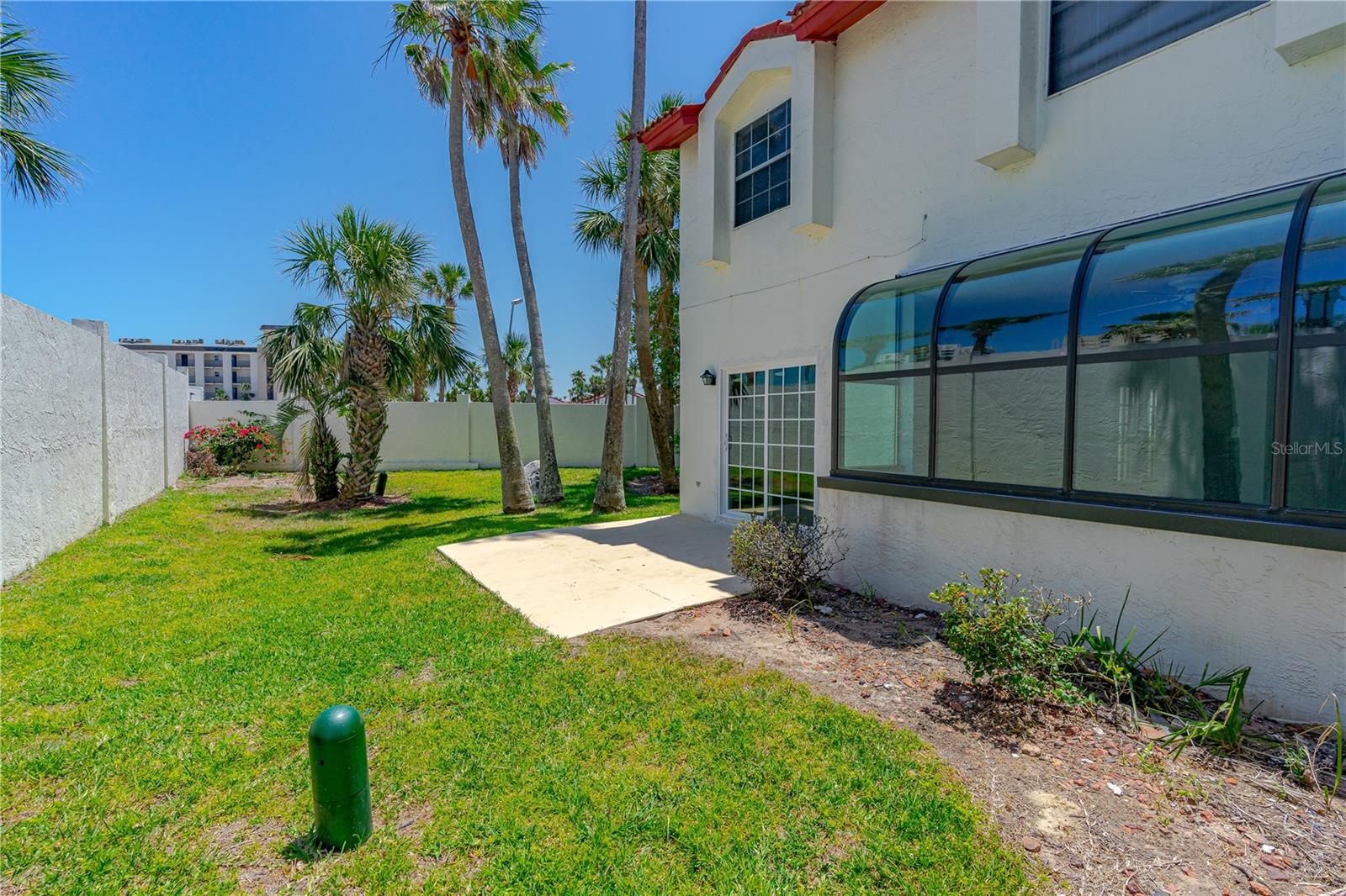 200 FLORIDA SHORES BOULEVARD