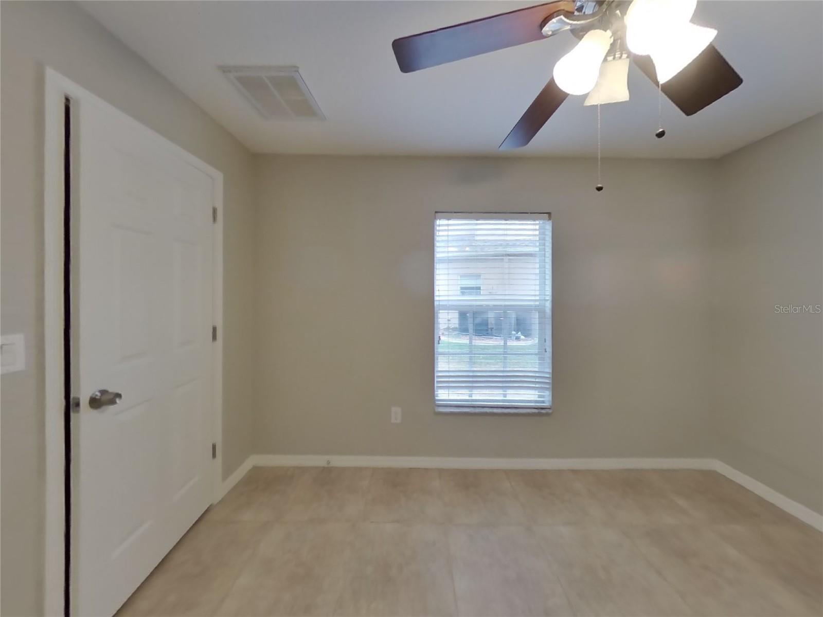 SUNCOAST LAKES PH 1 - Residential Lease