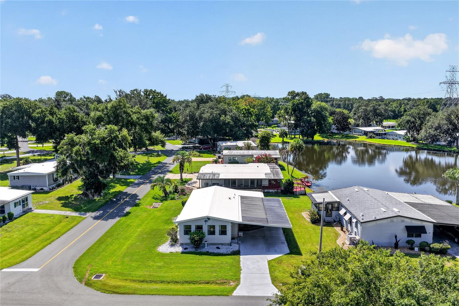 12 N BOBWHITE ROAD