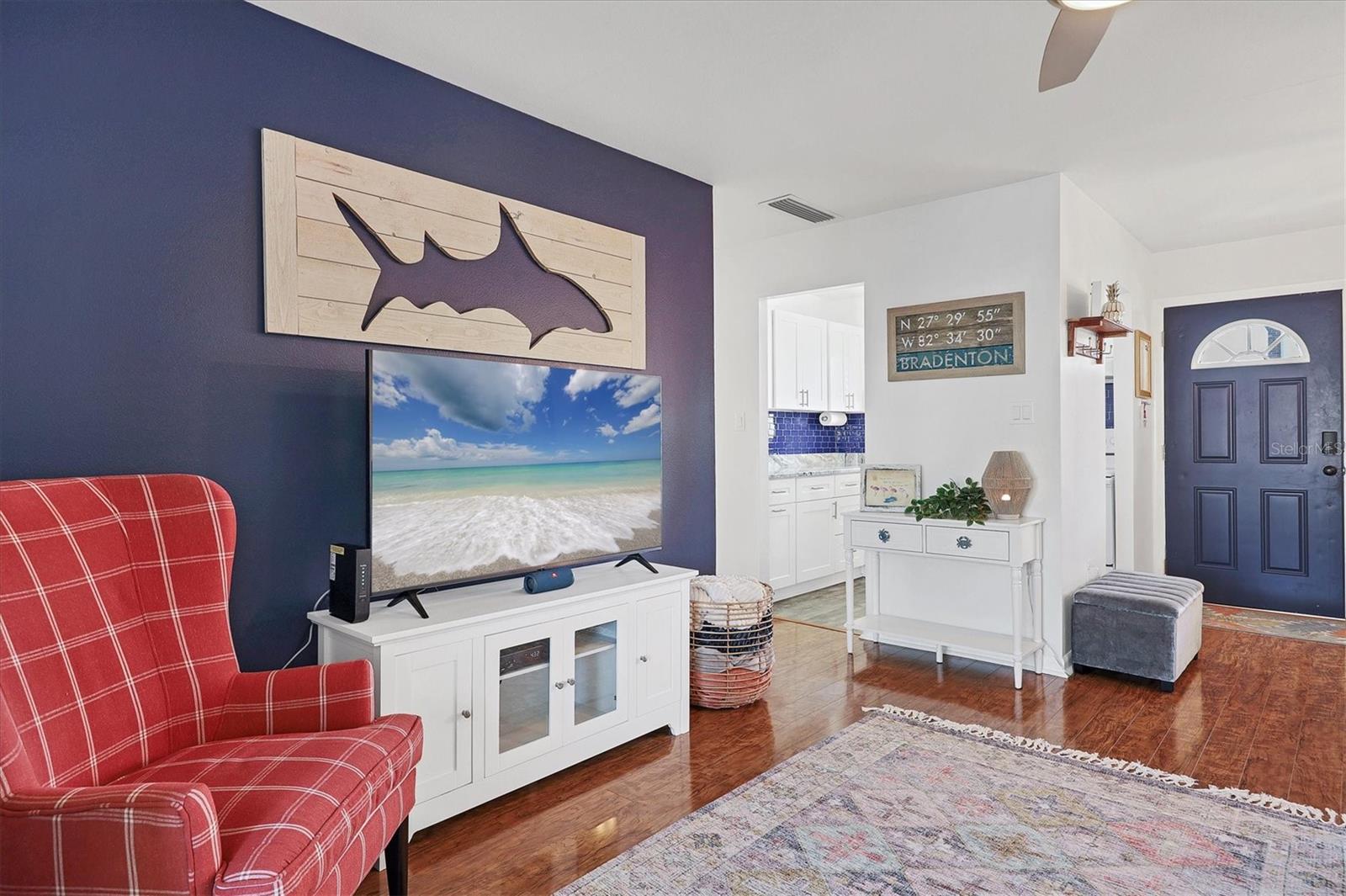 BAYSHORE GARDENS APTS 6 - Residential