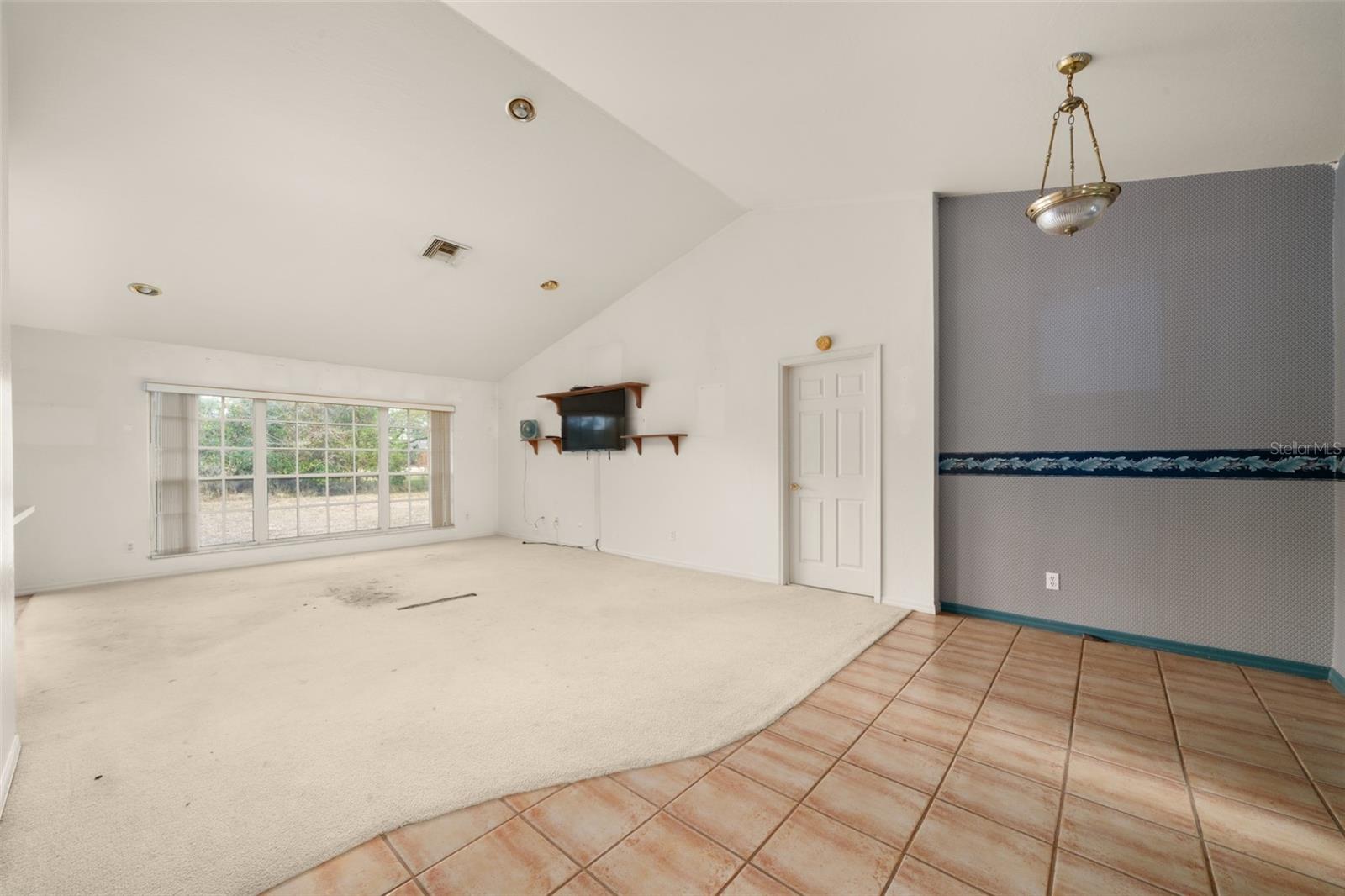 SUN N LAKE - Residential