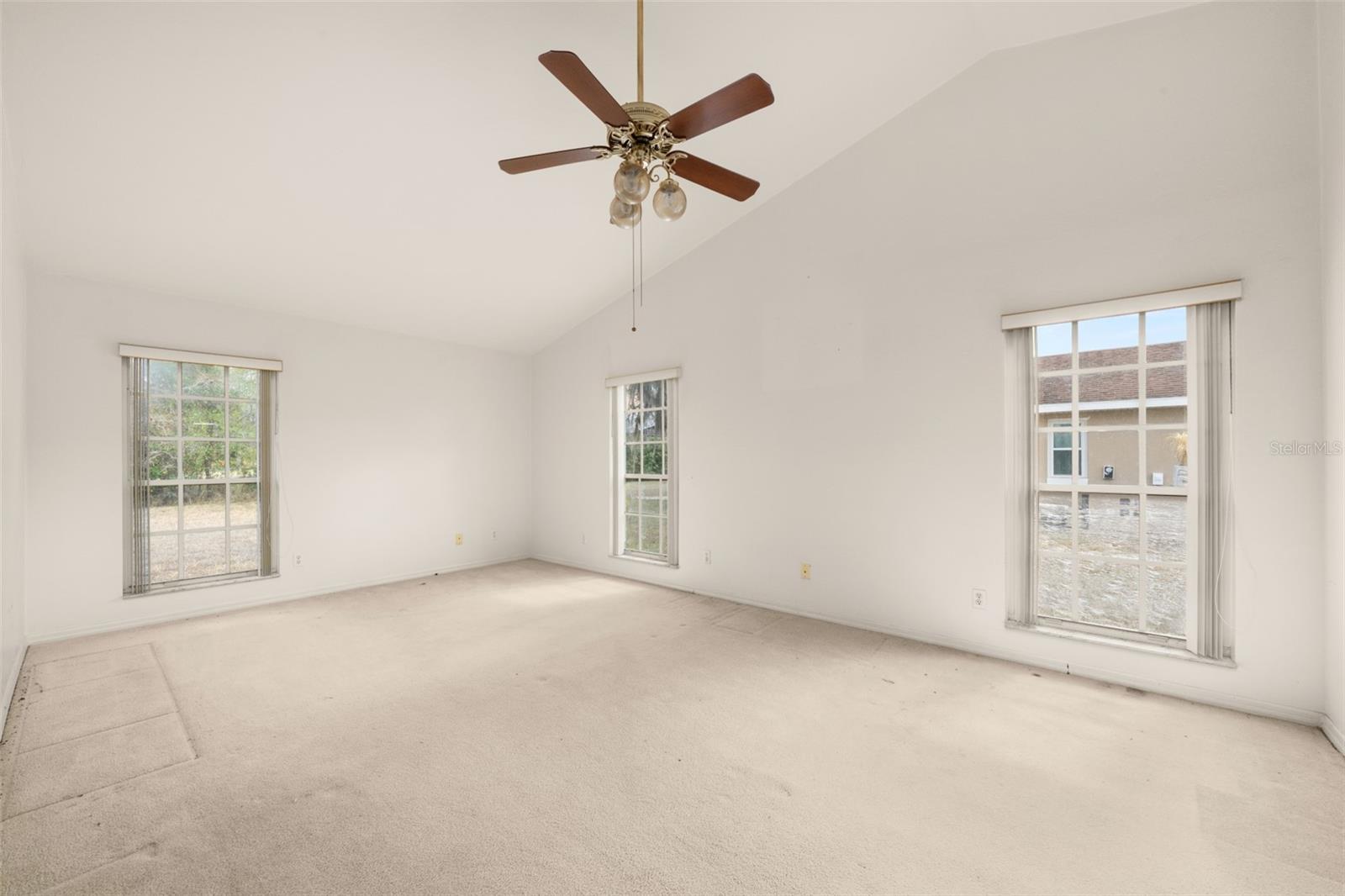 SUN N LAKE - Residential