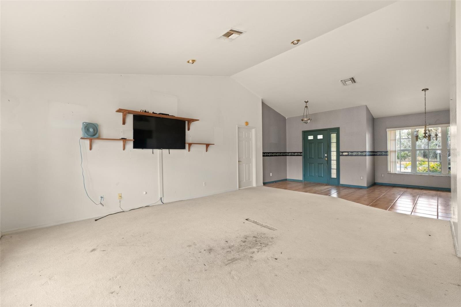 SUN N LAKE - Residential