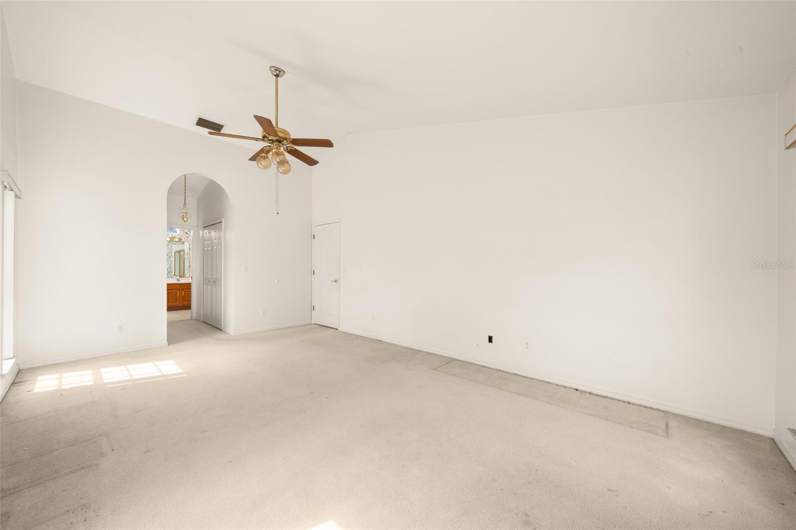 SUN N LAKE - Residential