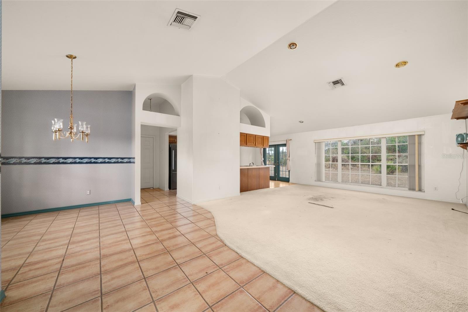 SUN N LAKE - Residential