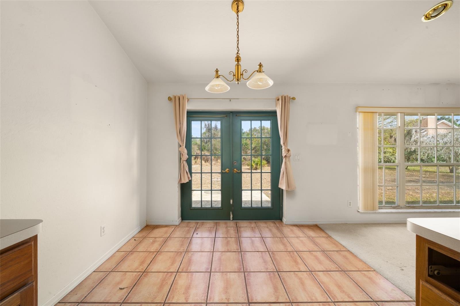 SUN N LAKE - Residential