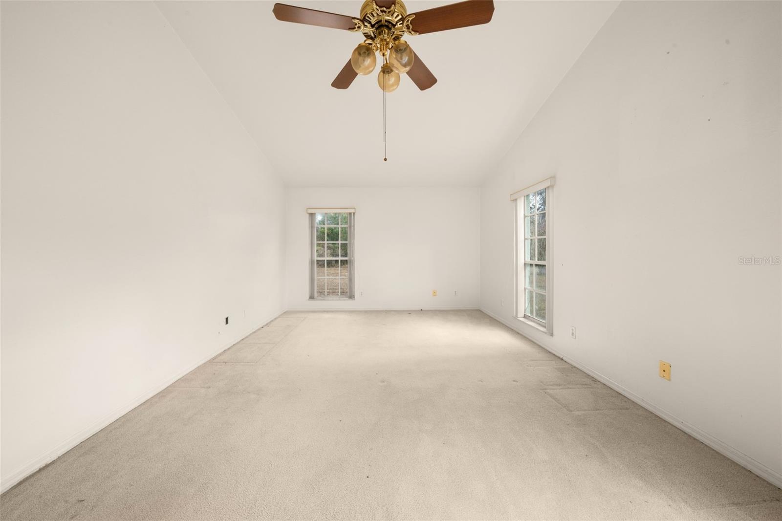 SUN N LAKE - Residential