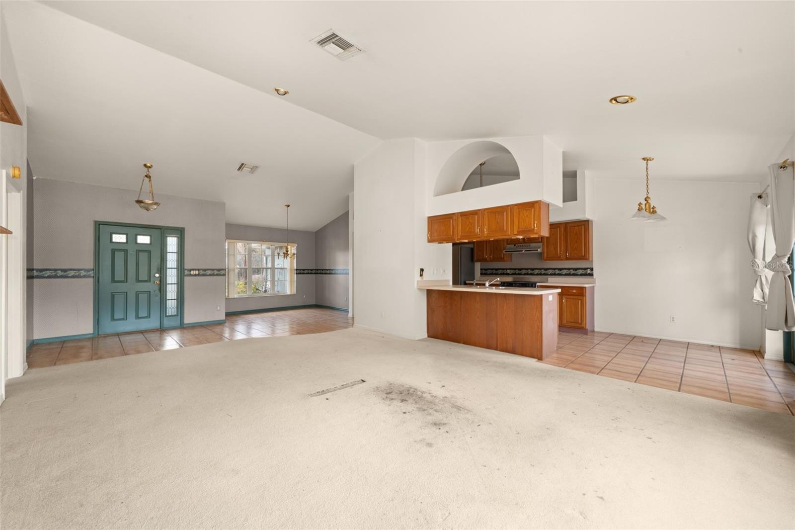 SUN N LAKE - Residential