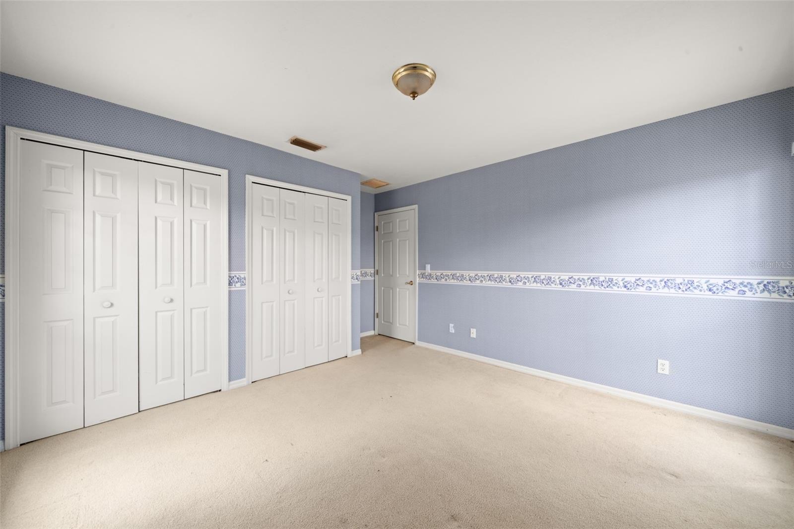 SUN N LAKE - Residential