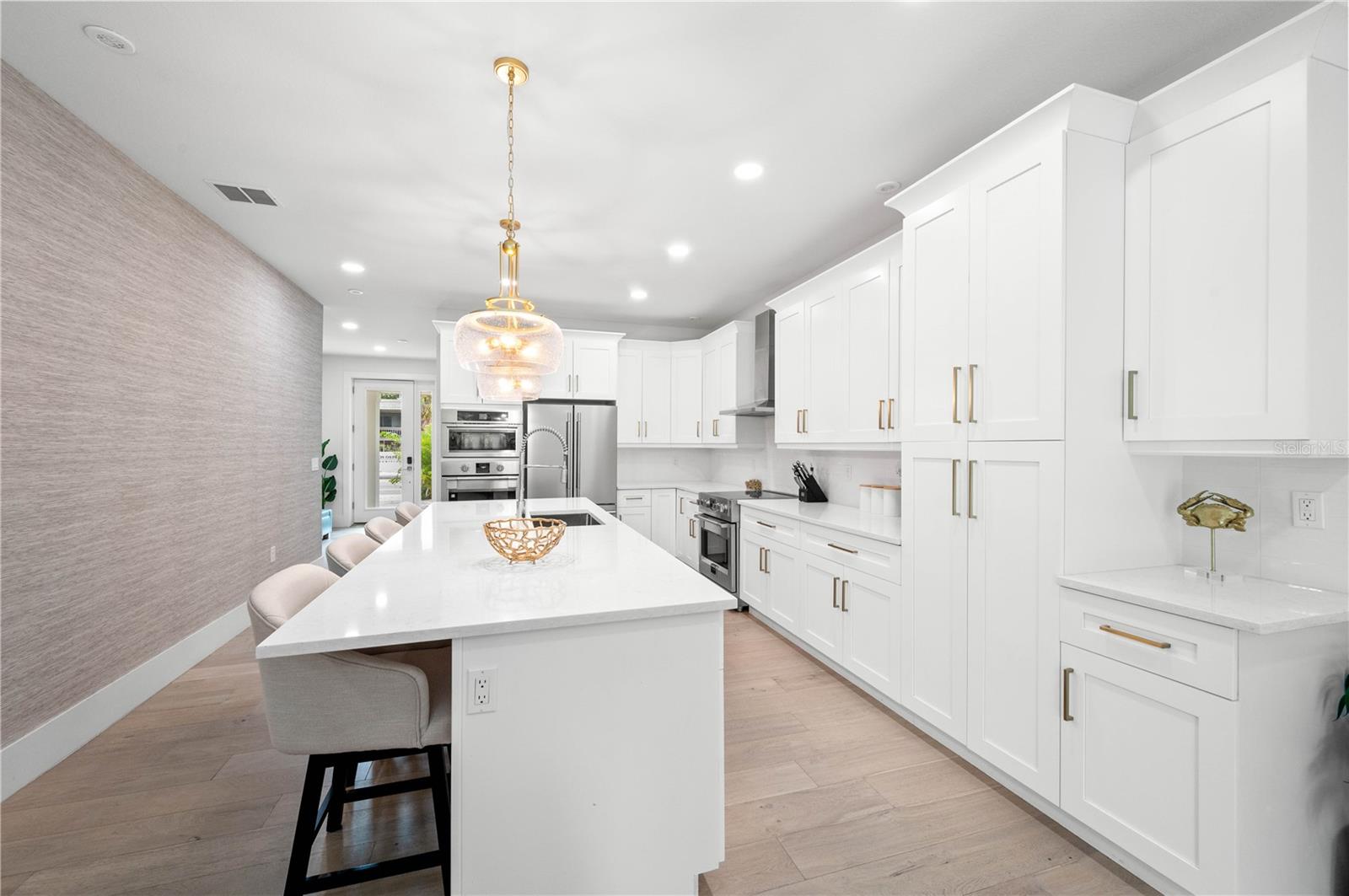 POINSETTIA PARK 2 - Residential