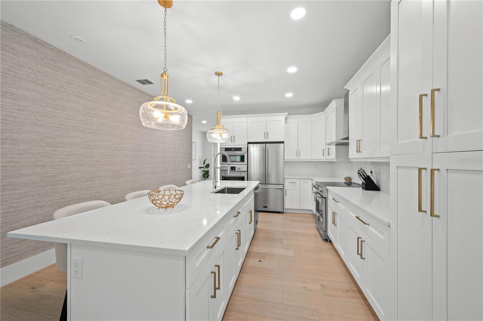 POINSETTIA PARK 2 - Residential