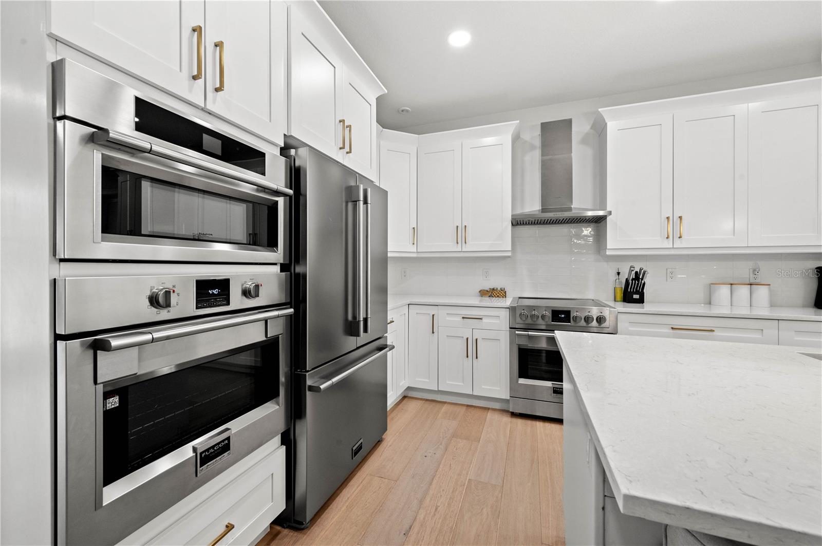 POINSETTIA PARK 2 - Residential