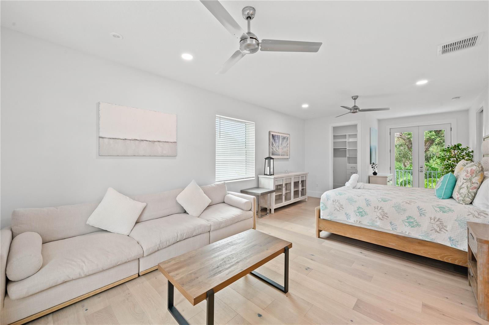 POINSETTIA PARK 2 - Residential