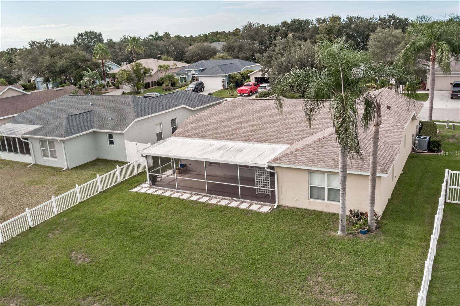 KINGSFIELD LAKES PH 1 - Residential