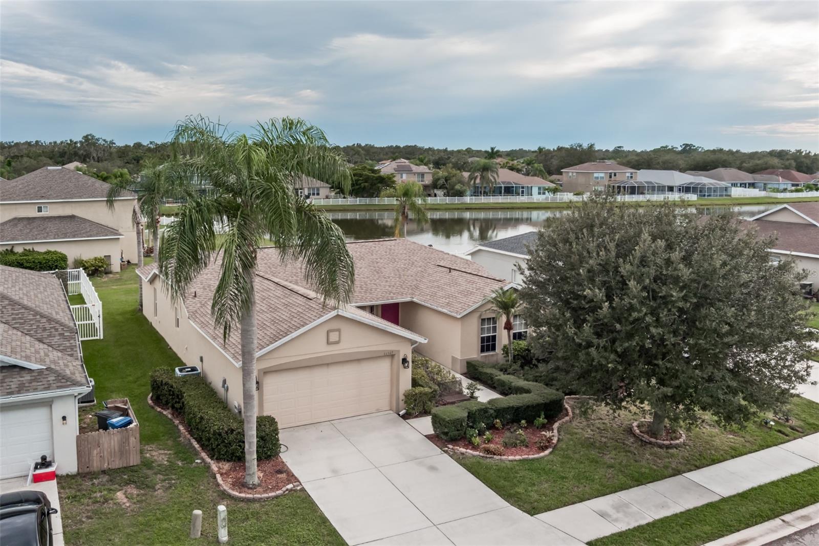 KINGSFIELD LAKES PH 1 - Residential