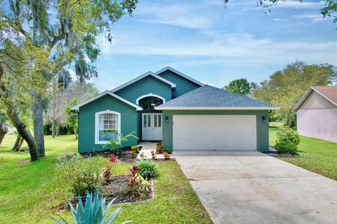 Photo of 1011 Tequesta Trail, Lake Wales, FL 33898 (MLS # P4938398)
