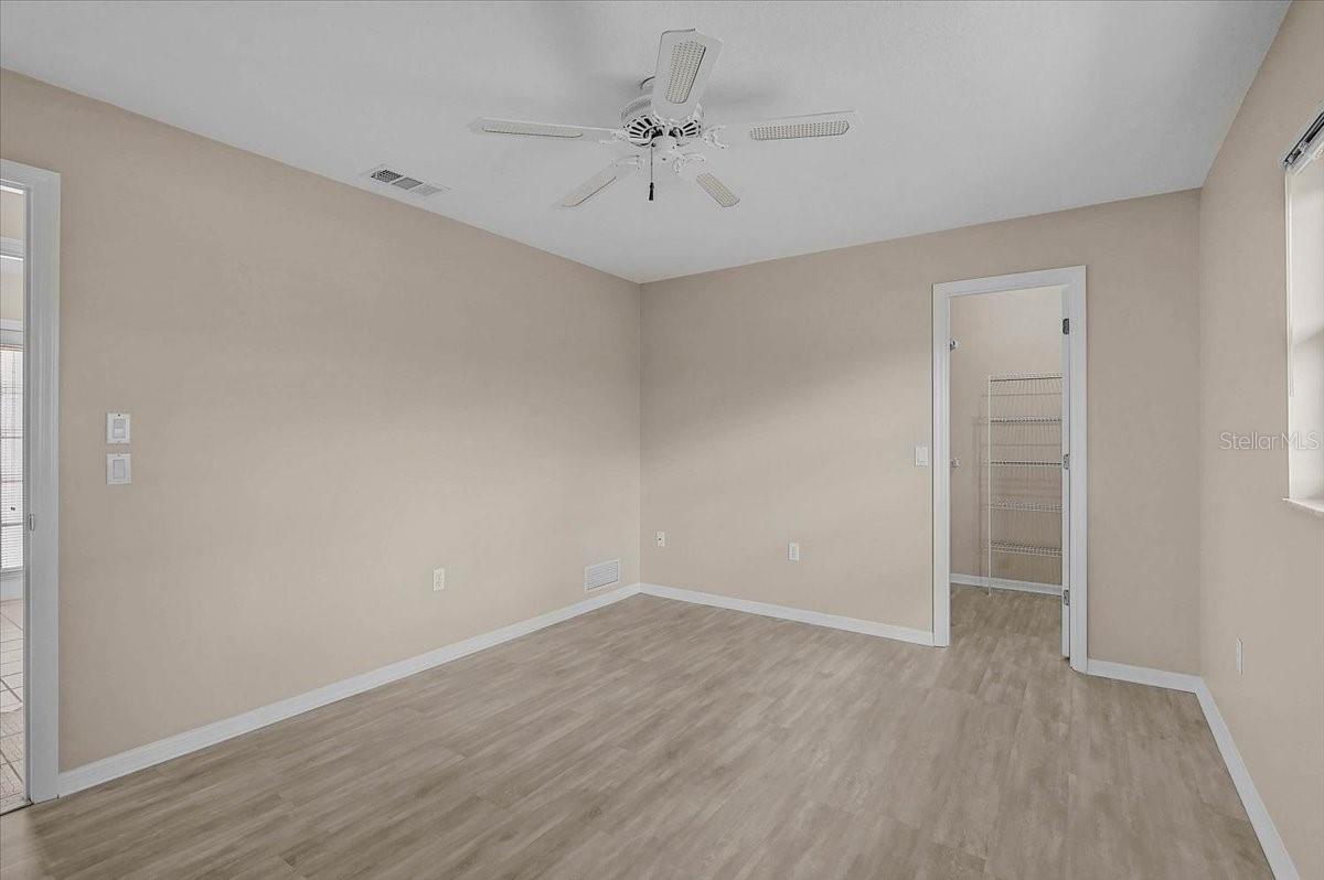 JACARANDA COUNTRY CLUB WEST VILLAGE - Residential