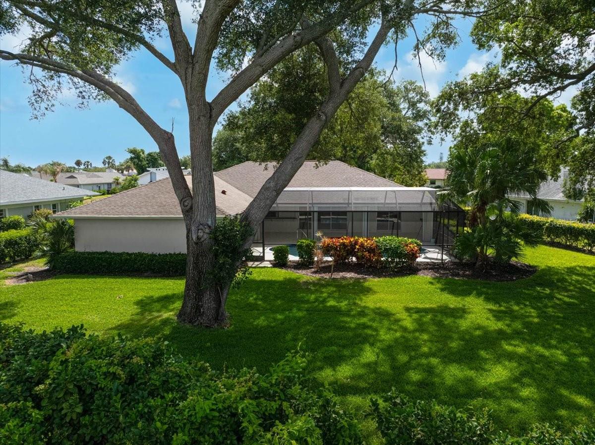 JACARANDA COUNTRY CLUB WEST VILLAGE - Residential