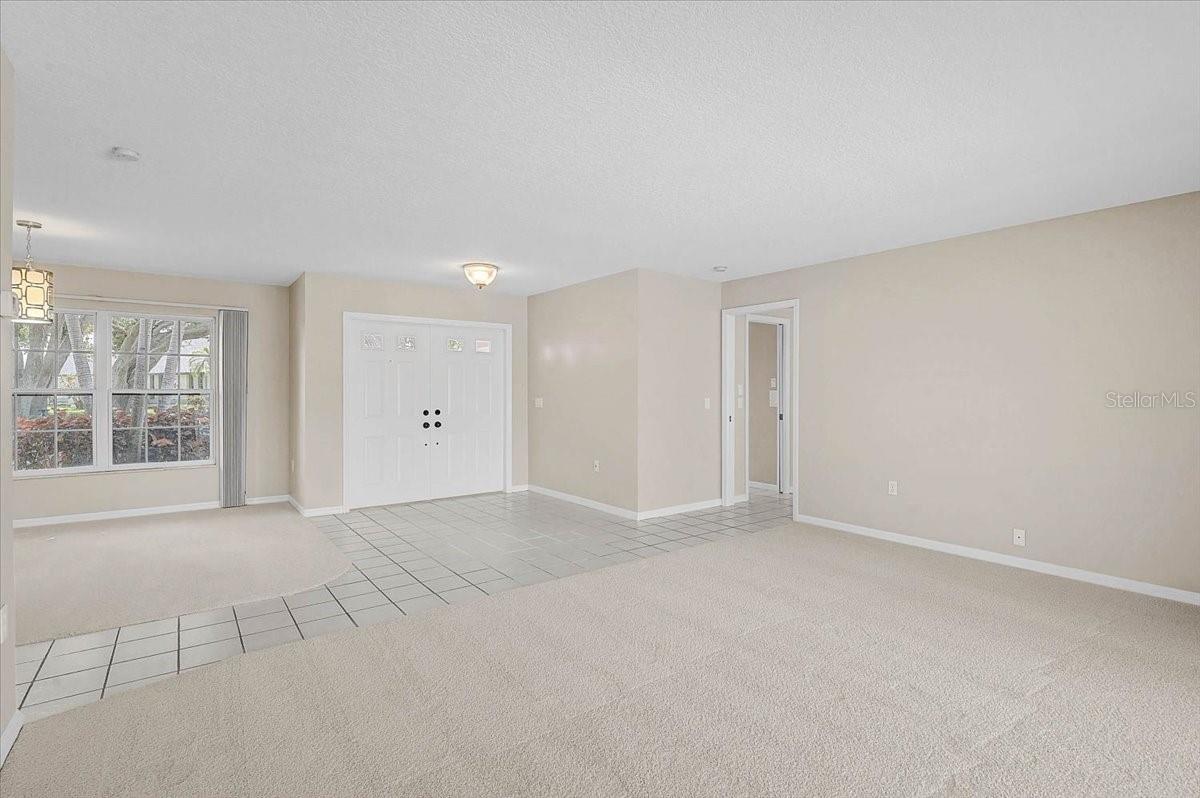 JACARANDA COUNTRY CLUB WEST VILLAGE - Residential