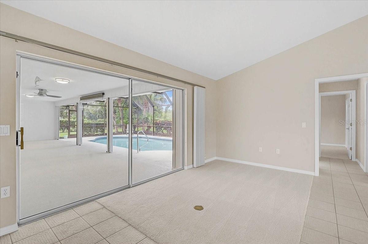 JACARANDA COUNTRY CLUB WEST VILLAGE - Residential