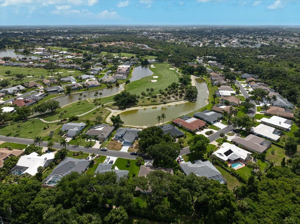 JACARANDA COUNTRY CLUB WEST VILLAGE - Residential