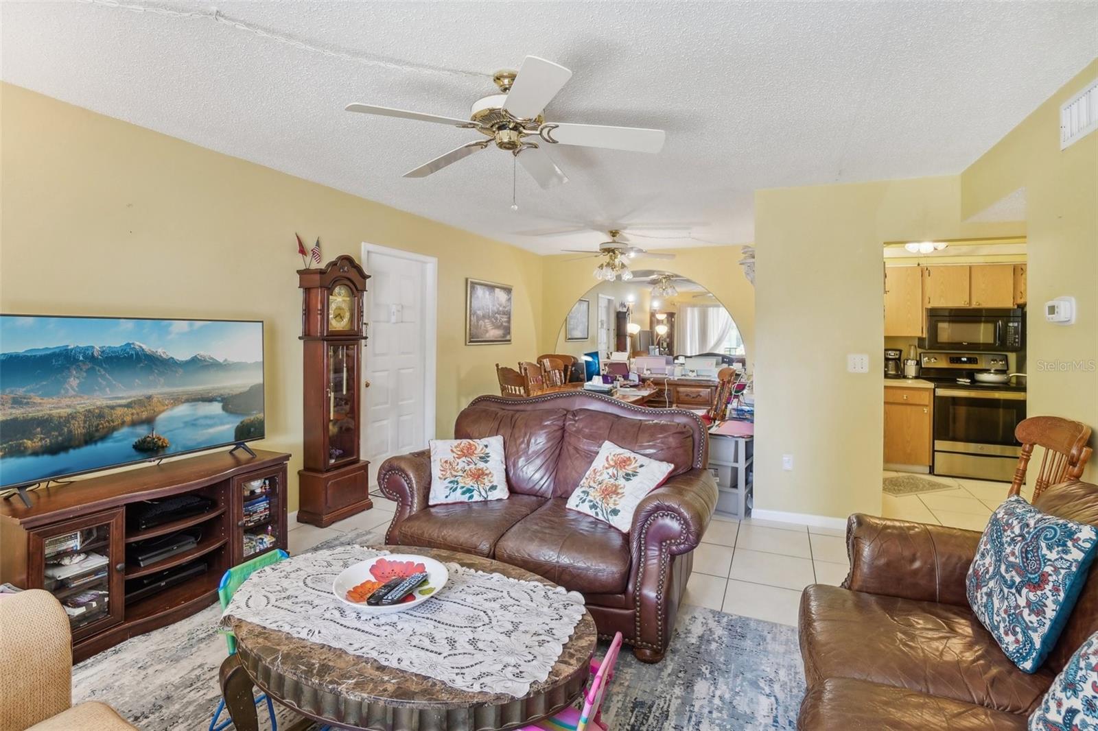 1344 PINE RIDGE CIRCLE E D2