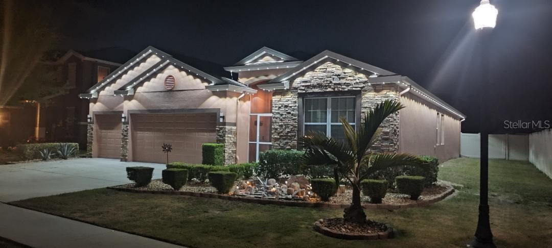 WIND MEADOWS - Residential