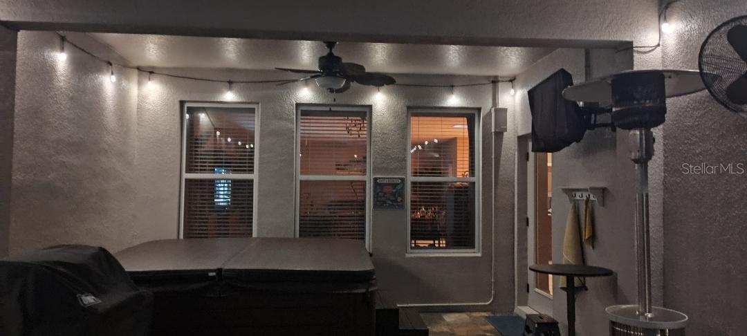 WIND MEADOWS - Residential