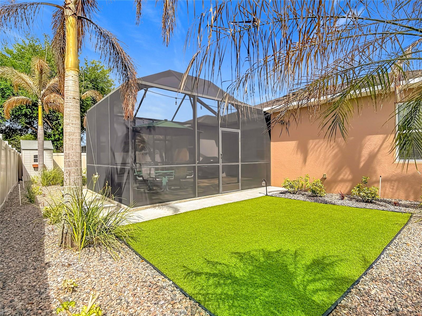 WIND MEADOWS - Residential